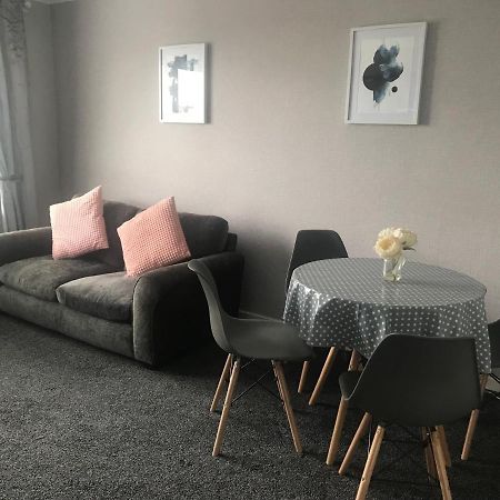 Home Comforts Near Dundee City Centre ภายนอก รูปภาพ